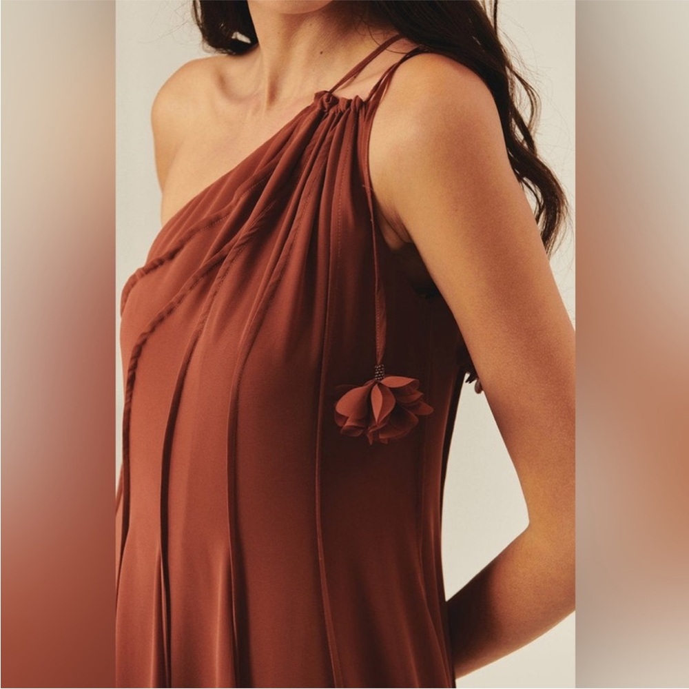 Exquise Nola Ethereal Paislee One-Shoulder Chiffon Maxi - Picture 3 of 10